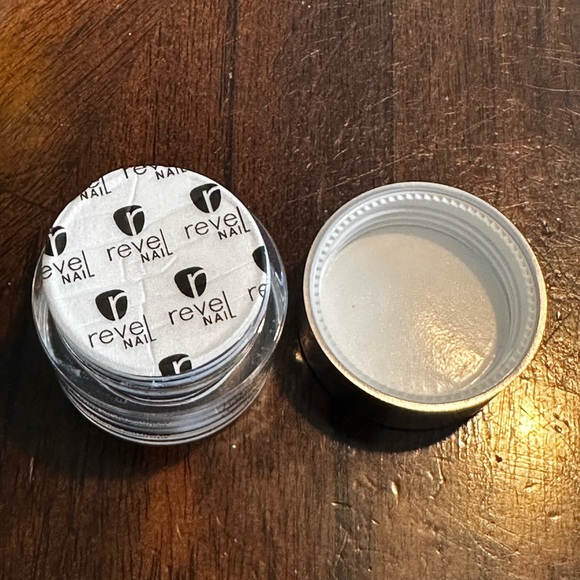 Revel Nail DIP POWDER Shade Opulent 0.5 oz - Picture 4 of 5